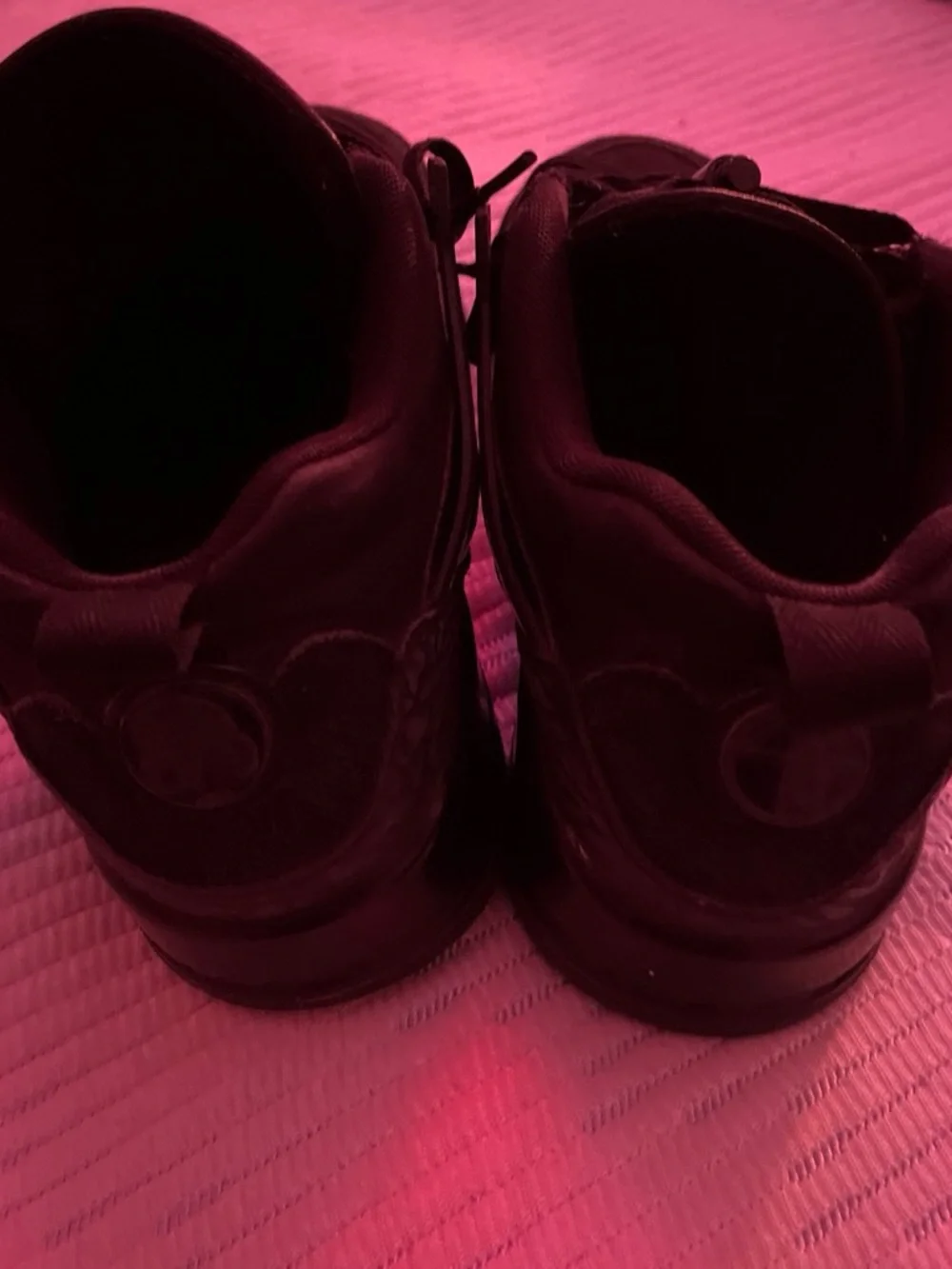Jordan Men’s Black Athletic Sneakers - Picture 3 of 5